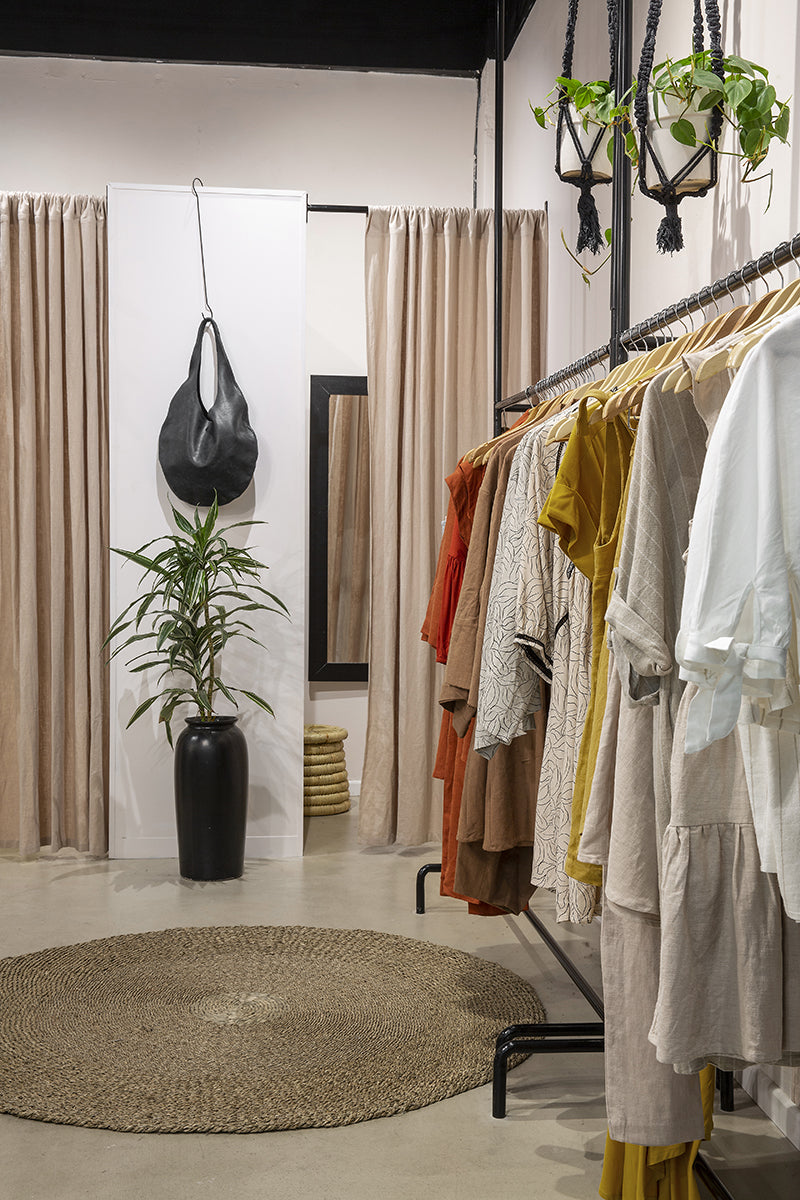 SITTING PRETTY SETS UP SHOP IN GARDENS CENTRE