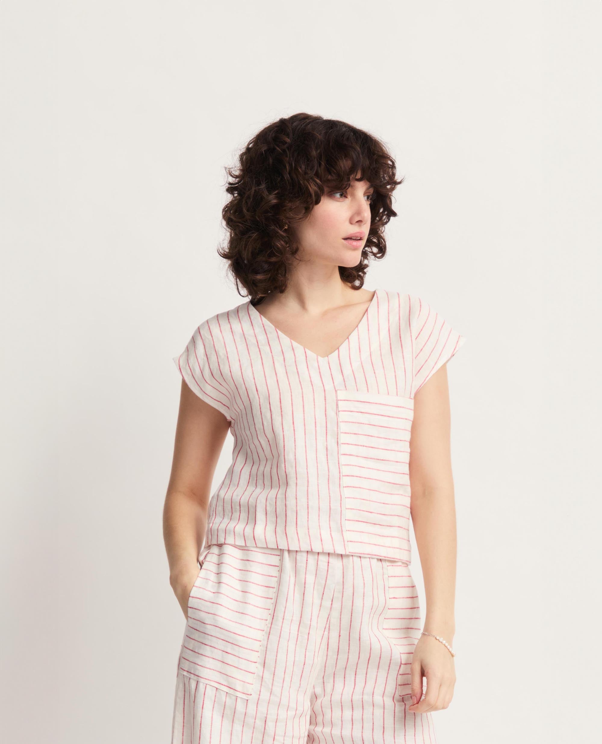 Fawn | Cropped Blouse with Square Pocket