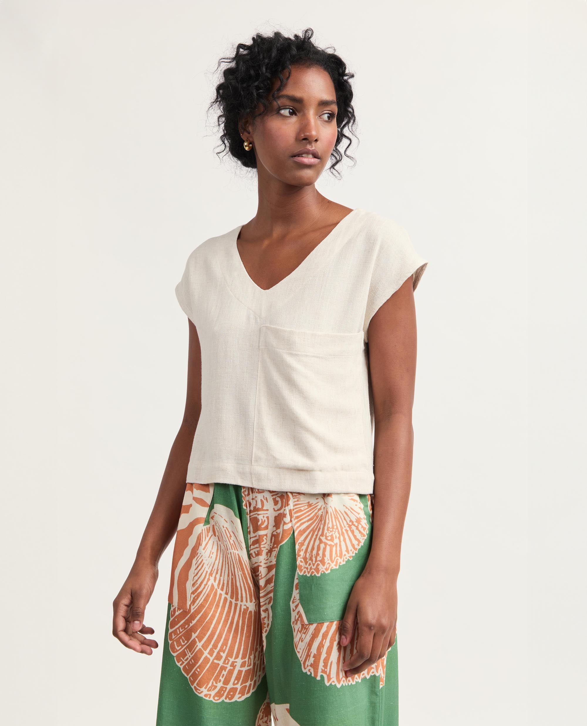 Fawn | Cropped Blouse with Square Pocket