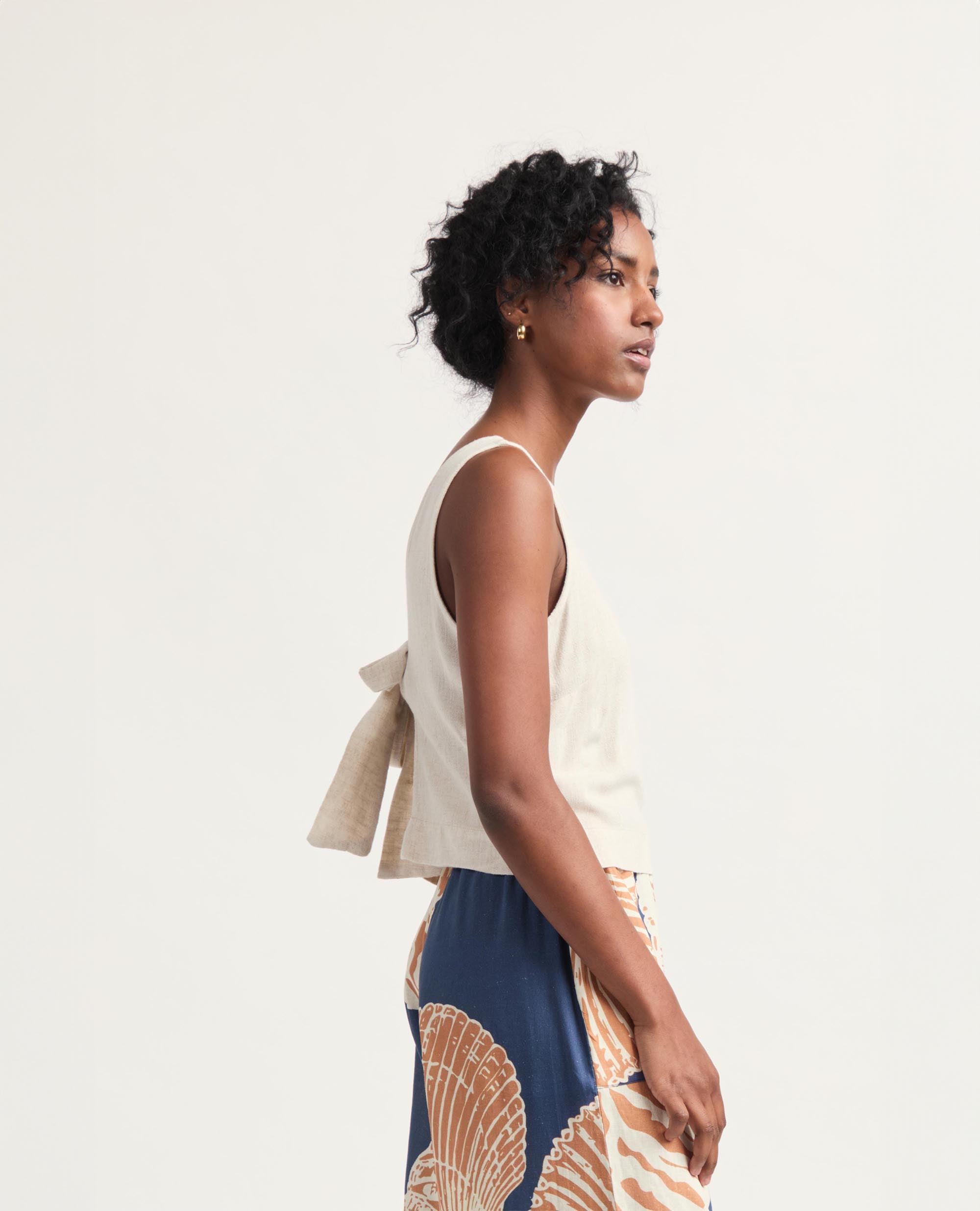 Didi | Sleeveless Open Back Tank Blouse | Natural