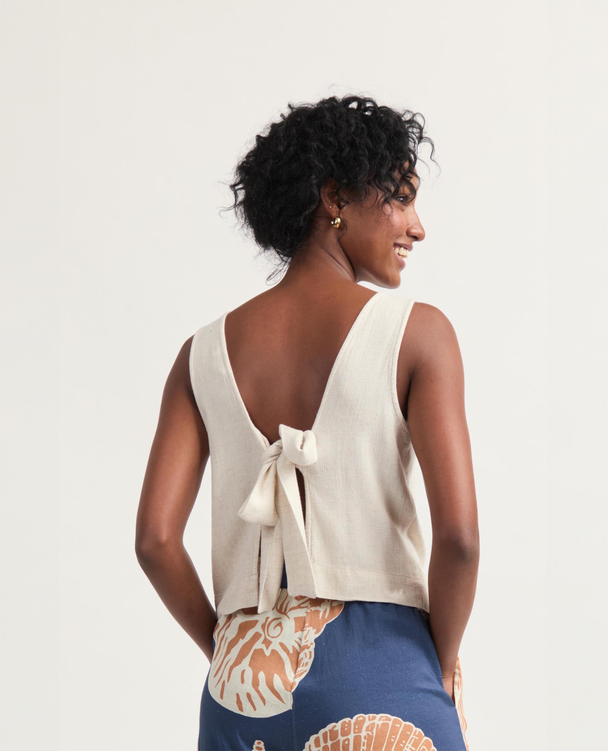 Didi | Sleeveless Open Back Tank Blouse | Natural