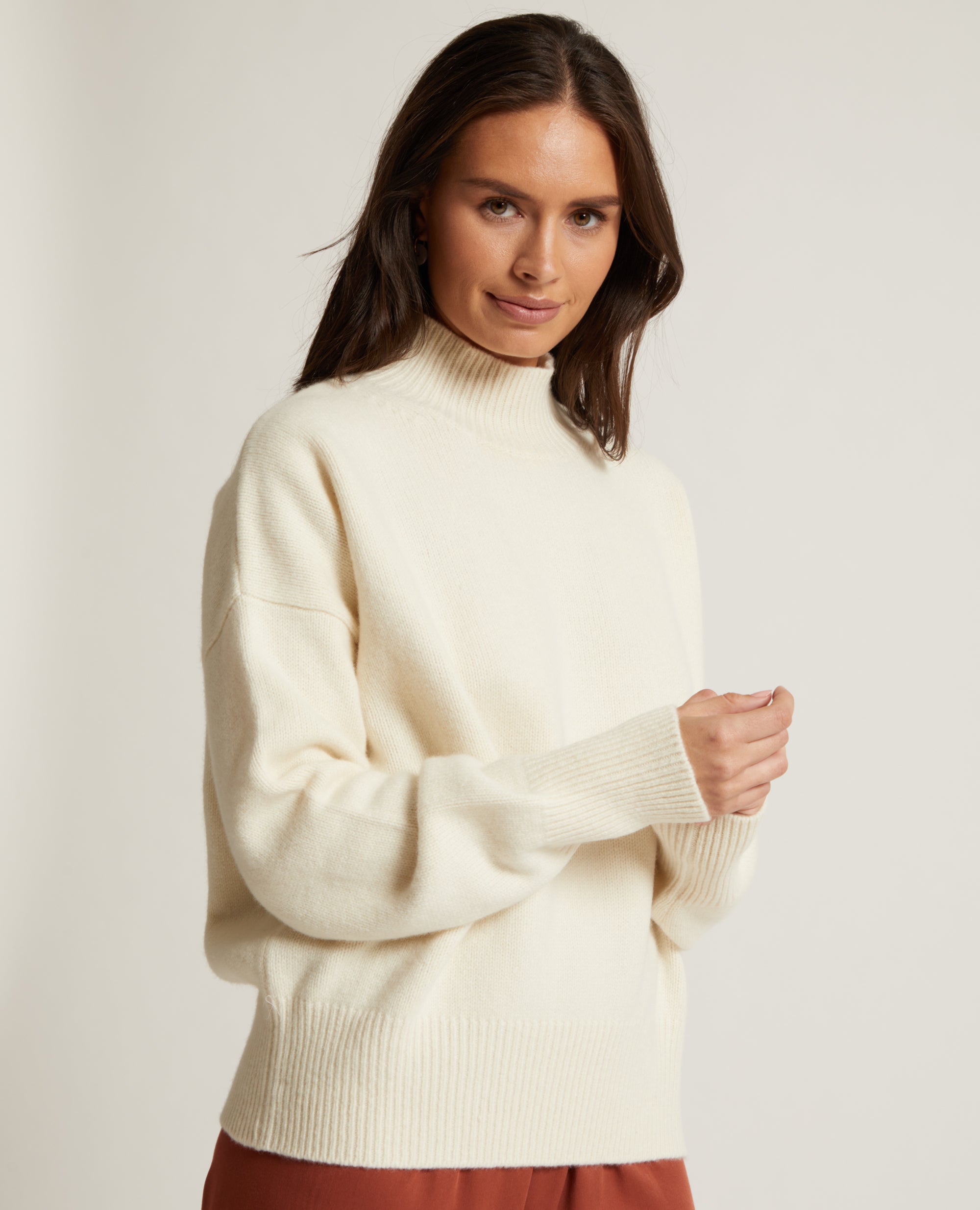 Cocoon | High Neck Jersey | Ecru