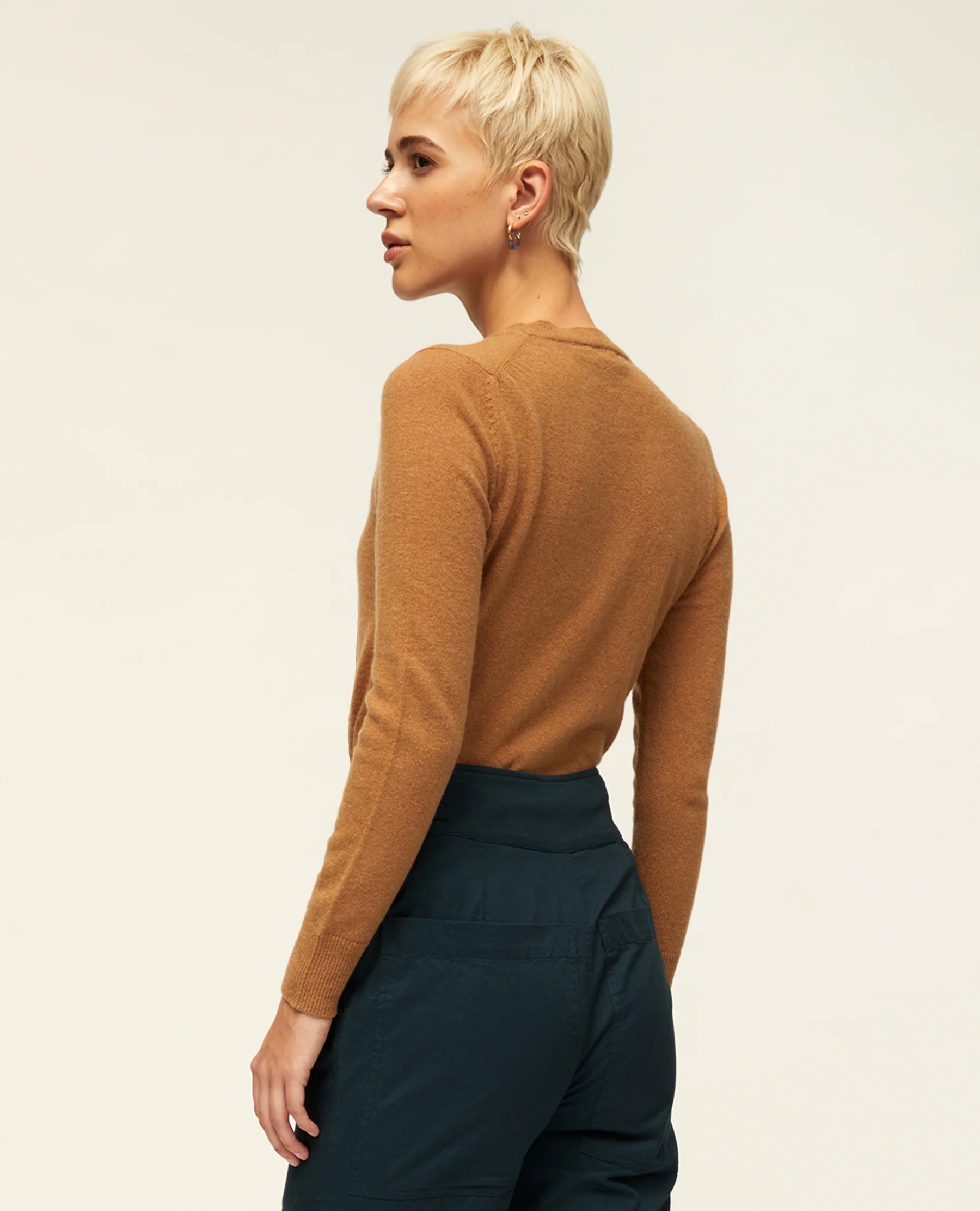 Snug | Crew Neck Jersey | Caramel