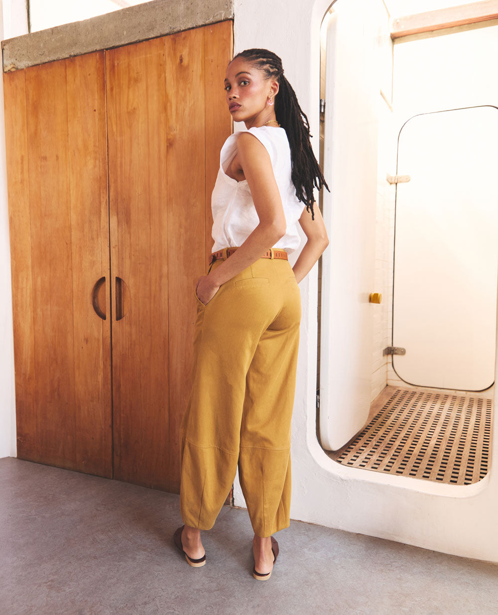 Elm Core | Barrel Leg Trousers | Ochre