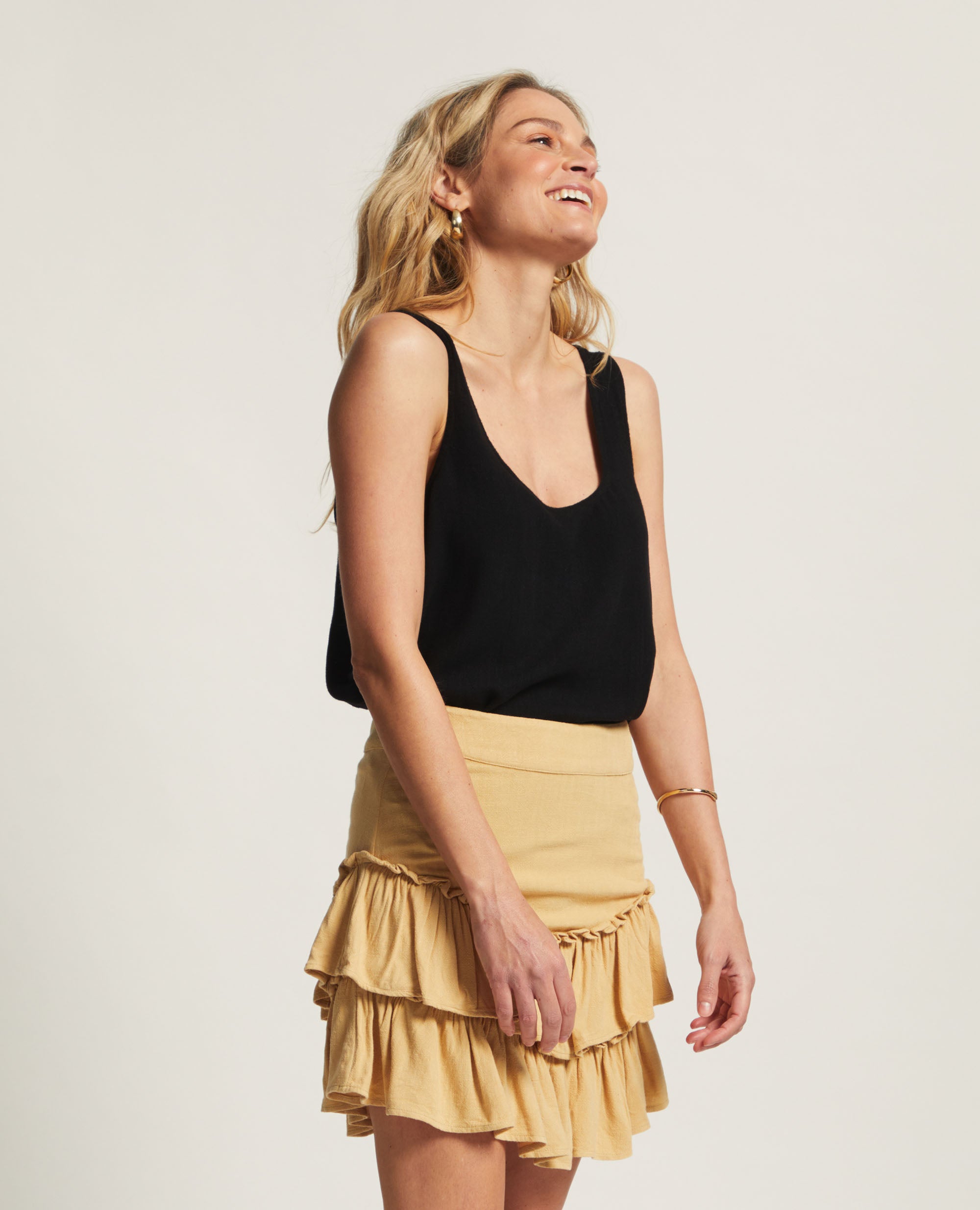 Zoe | Basic Tank