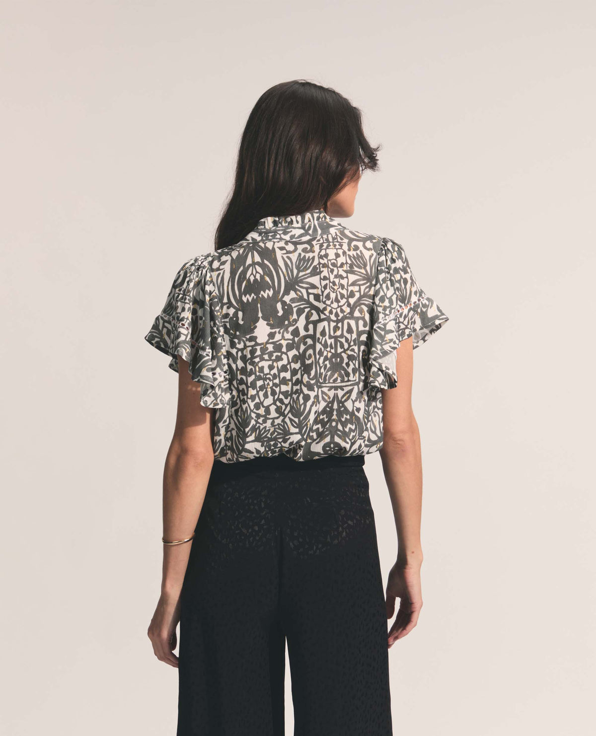 Lilia | Relaxed Blouse | Gold & Charcoal Ostrich Print