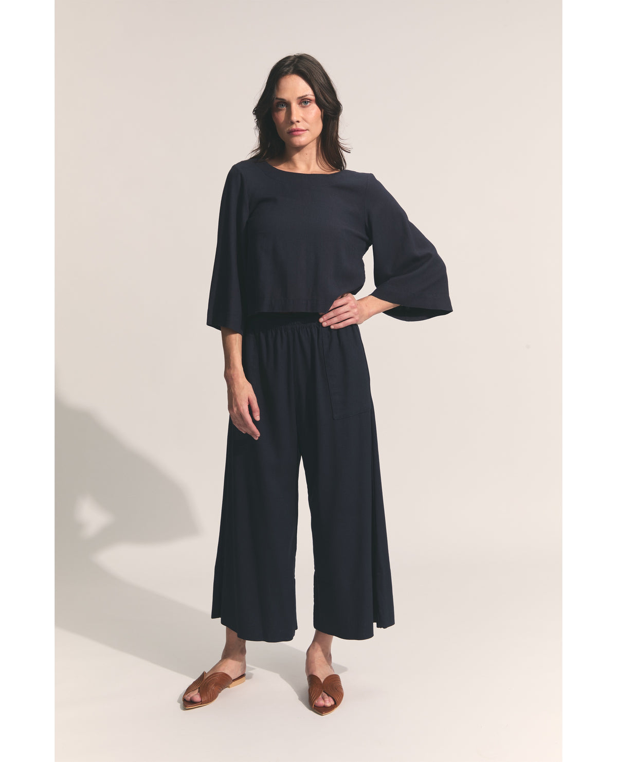 Shogun Pants | Cropped Wide Length Pants | Navy