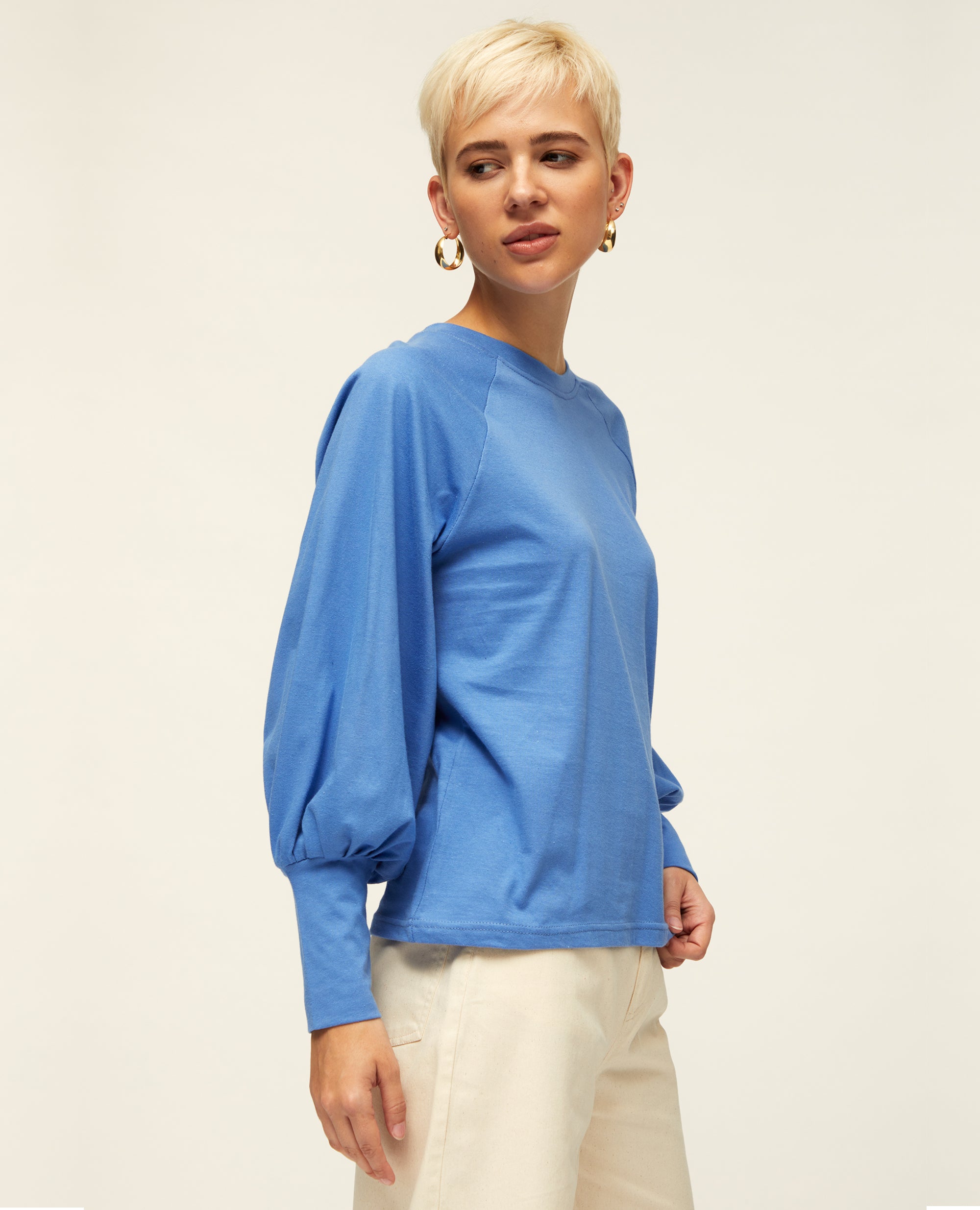 Vio | Raglan Sleeve Top
