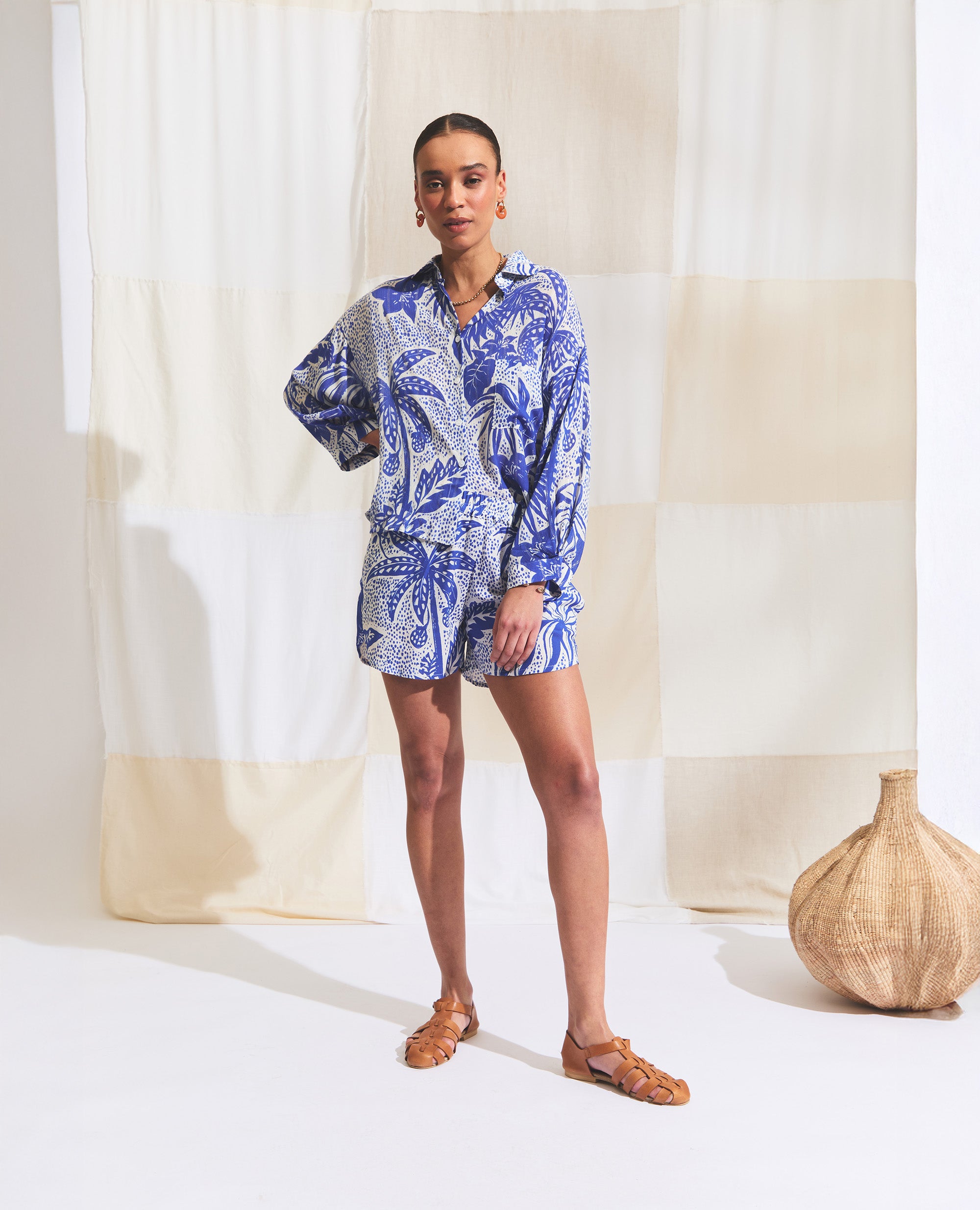 Vida | Relaxed Short | Cobalt & Ecru Jungle