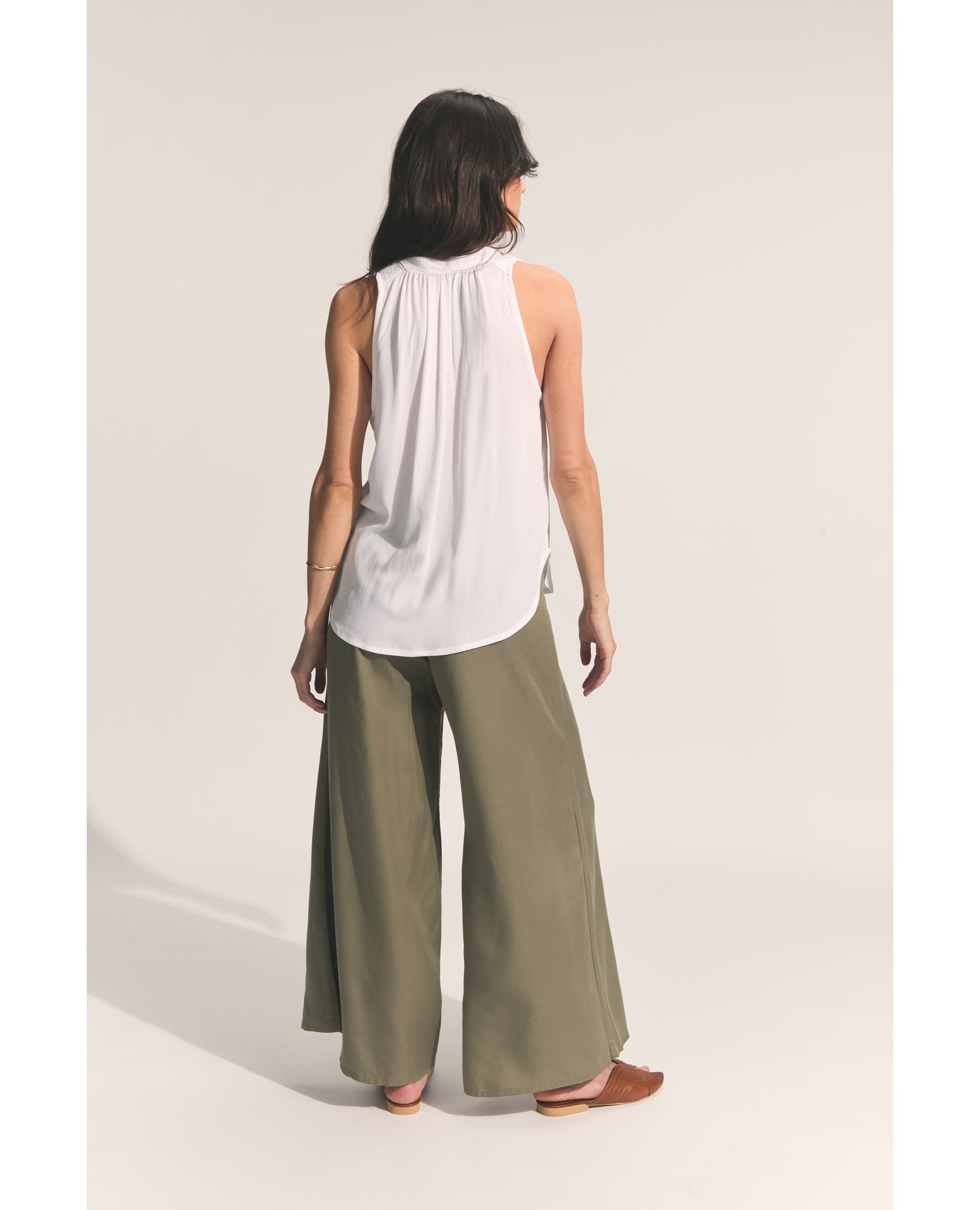 Darjeeling | Wide Leg Trouser | Pale Olive