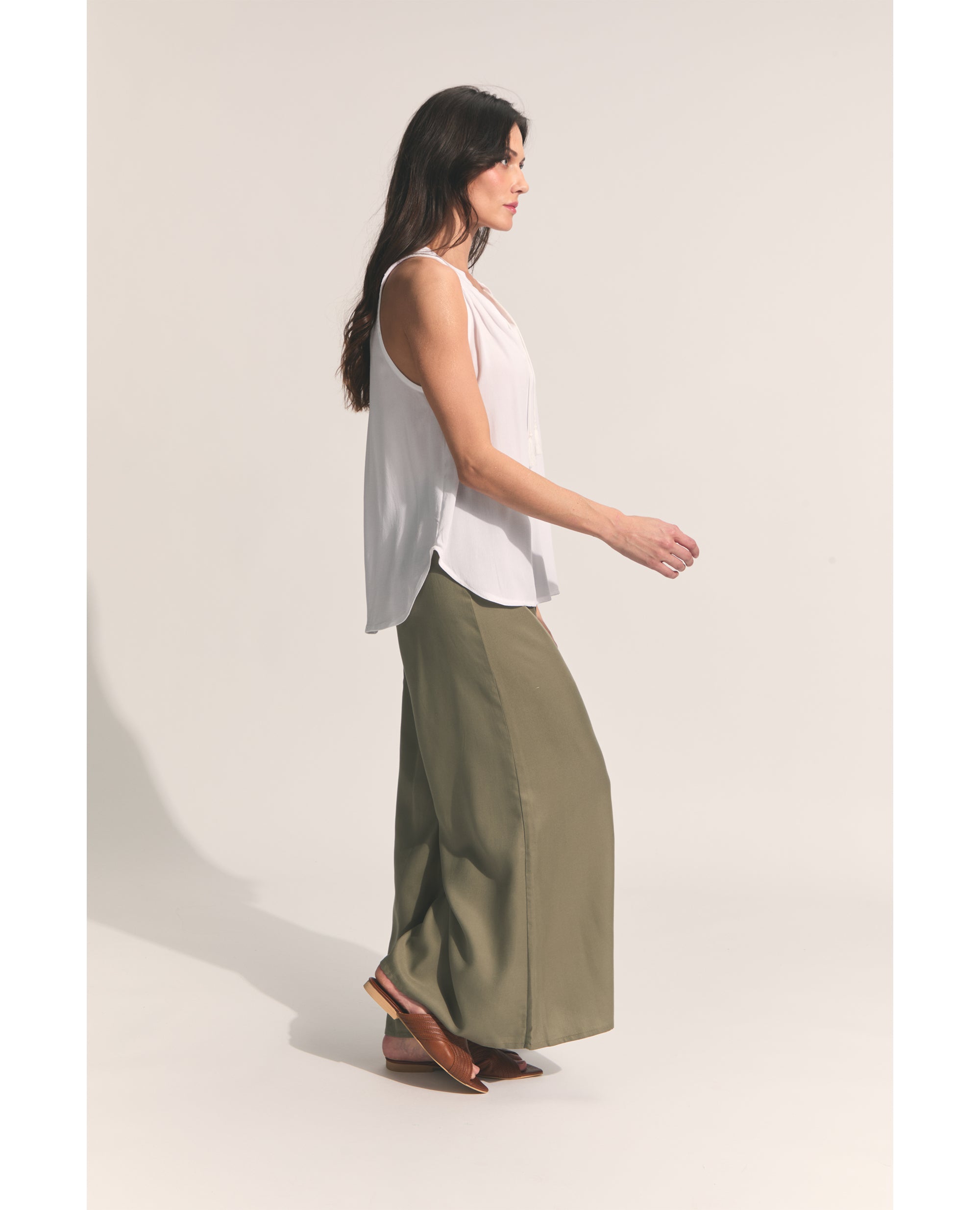 Darjeeling | Wide Leg Trouser | Pale Olive
